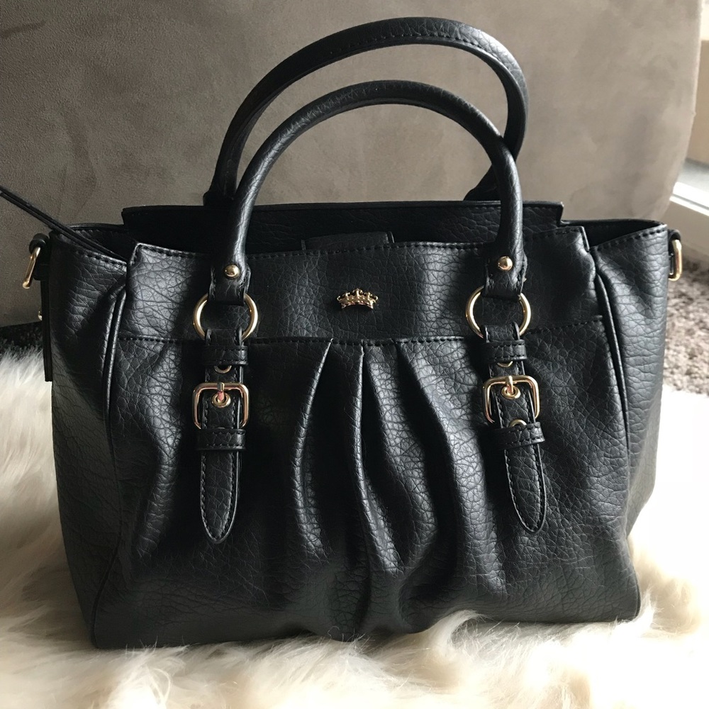 🚫SOLD🚫........Juicy couture purse 👛